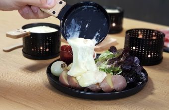 J’ai testé la raclette au CBD de la Laiterie de Paris