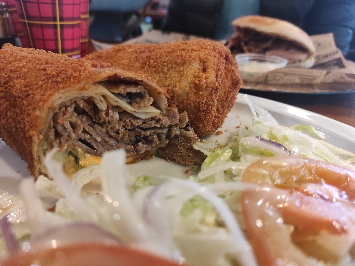 Le kebab pané de chez Ev'Et à Bondy / © Joséphine Lebard pour Enlarge your Paris