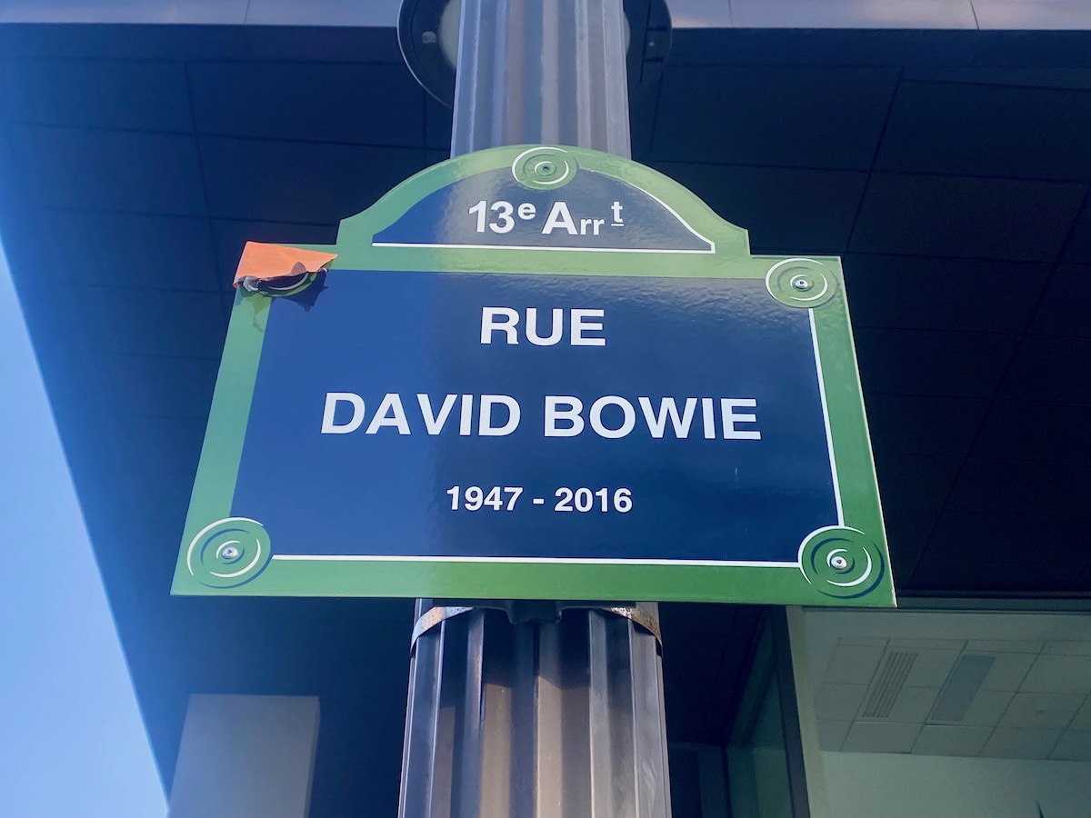 La rue David Bowie a été inaugurée dans le 13e à Paris le 8 janvier dernier / © Steve Stillman pour Enlarge your Paris 