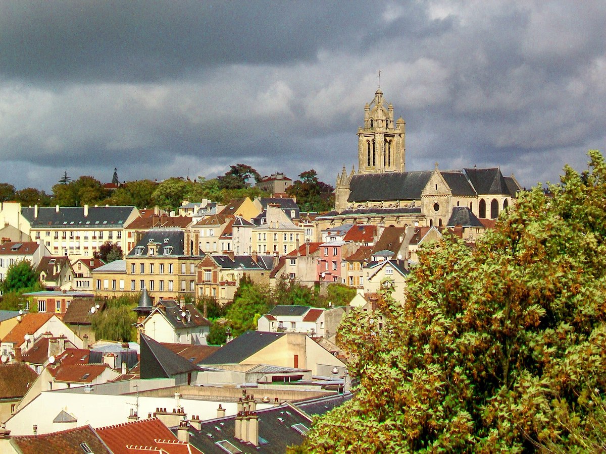 La ville de Pontoise dans le Val-d'Oise, où a vécu le peintre impressionniste Camille Pissarro et où un musée lui est consacré / © P. Poschadel (Wikimedia commons)