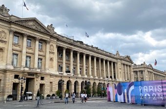 Comment j’ai osé pousser les portes du Crillon (après être passé 1 000 fois devant)