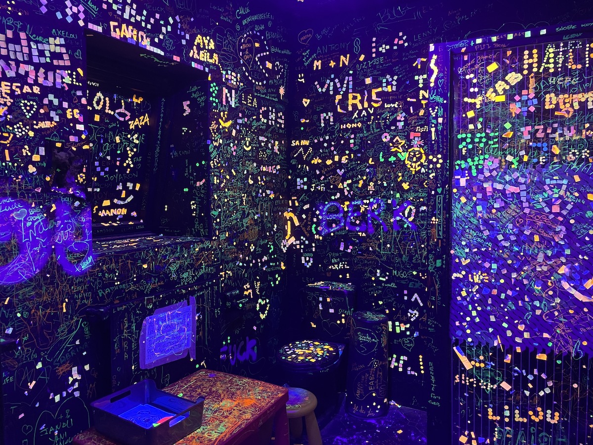 La salle des post-its / © John Laurenson pour Enlarge your Paris 