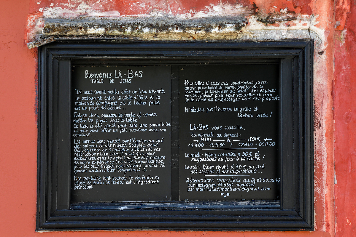 La convivialité est l'un des principaux ingrédients chez Là-Bas / © Valentin Leroy
