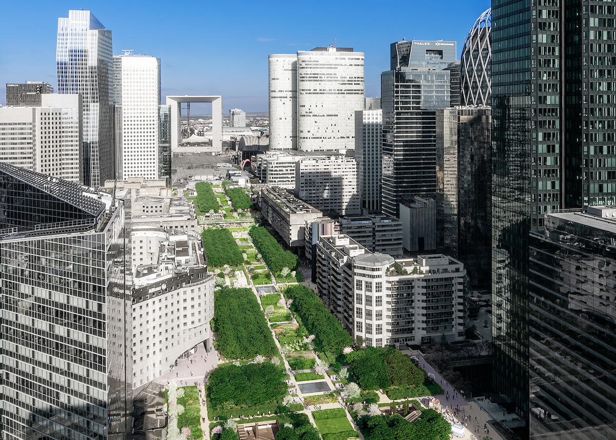 Le parvis de La Défense sera recouvert d'un jardin de 5 ha d'ici à 2028 / © Paris La Défense