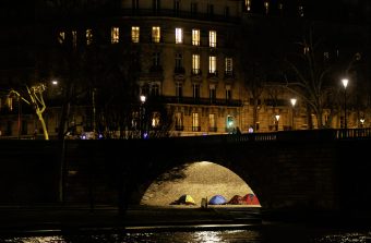 Nuit de la solidarité : quand 4 000 citoyens marchent ensemble dans les rues du Grand Paris
