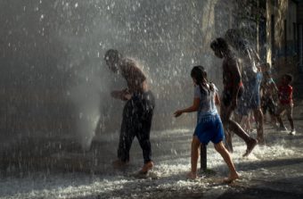 Canicule : la double peine des quartiers populaires
