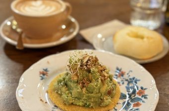 Bye-bye brunchs insipides et hors de prix : 7 petits-déj du monde faits en cuisine