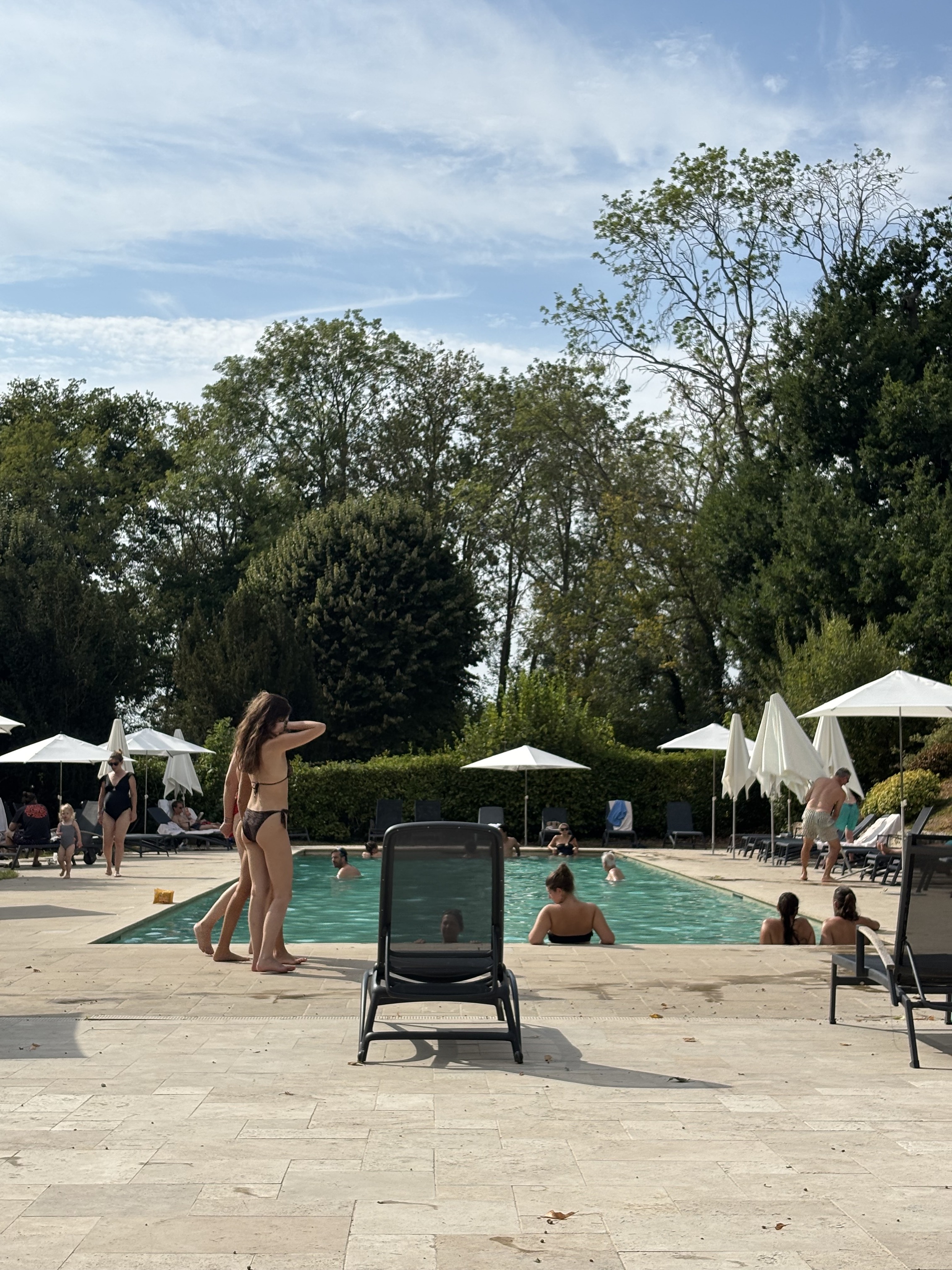 Le château de Villiers Le Mahieu. Photo Lucinda Moreira 