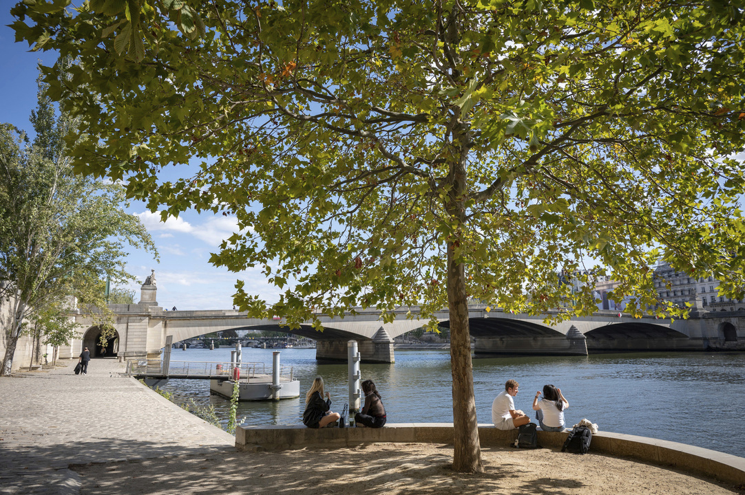 Les voies sur berges à Paris. Jéromine Derigny pour Enlarge your Paris