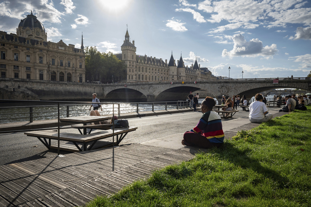 Les voies sur berges à Paris. Jéromine Derigny pour Enlarge your Paris