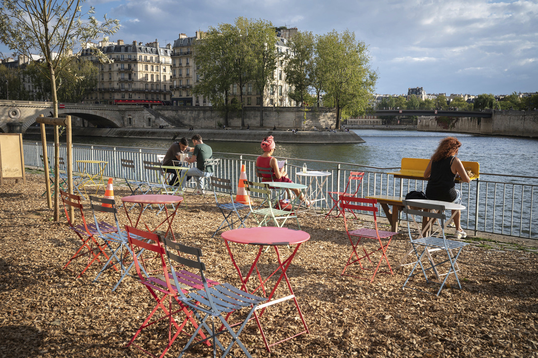 Les voies sur berges à Paris. Jéromine Derigny pour Enlarge your Paris