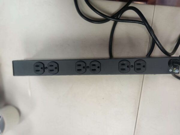 ***PICTURE AS REFERENCE NOT EXACT MODEL***TRIPP LITE BENCH TOP POWER STRIP 6 OUTLETS | EZ Auction