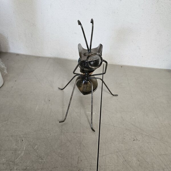 Ant figure for garden decoration, made of metal and stone | EZ Auction