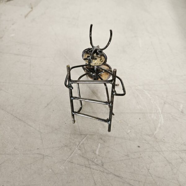 Worker ant figure perfect for garden decoration, handcrafted with metal | EZ Auction