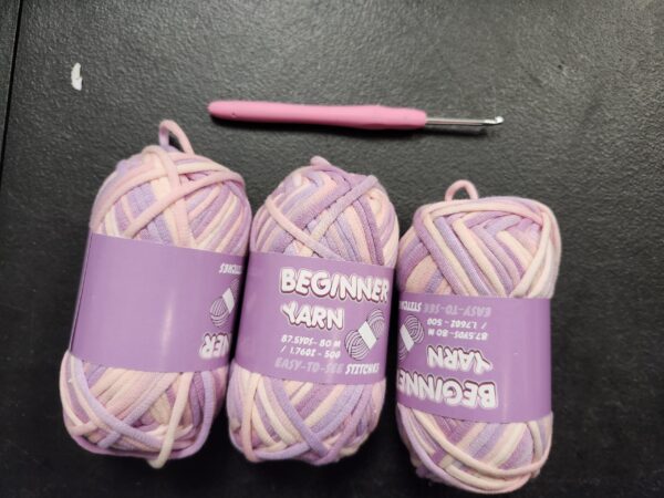 3 Pack Beginners Crochet Yarn, Yarn for Crocheting Knitting Beginners, Easy-to-See Stitches, Chunky Thick Bulky Cotton Soft Yarn for Crocheting (3x50g) (Gradient Purple) | EZ Auction