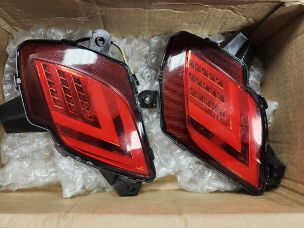 ***USED REFER TO IMAGES***Rear Bumper Reflector Fog Brake Tail Turn Signal Light KD31515L0 KD31515M0 Red Yellow LED for Mazda CX-5 2013-2016 Red Lens (Set of 2) | EZ Auction