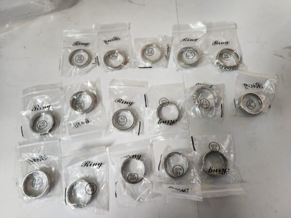 SET OF 16 STAINLESS STEEL RINGS SIZE 10 | EZ Auction