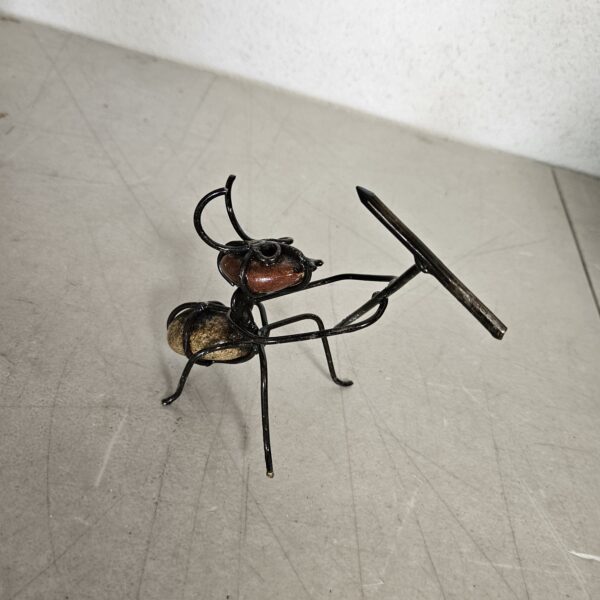 Worker ant figure perfect for garden decoration, handcrafted with metal | EZ Auction