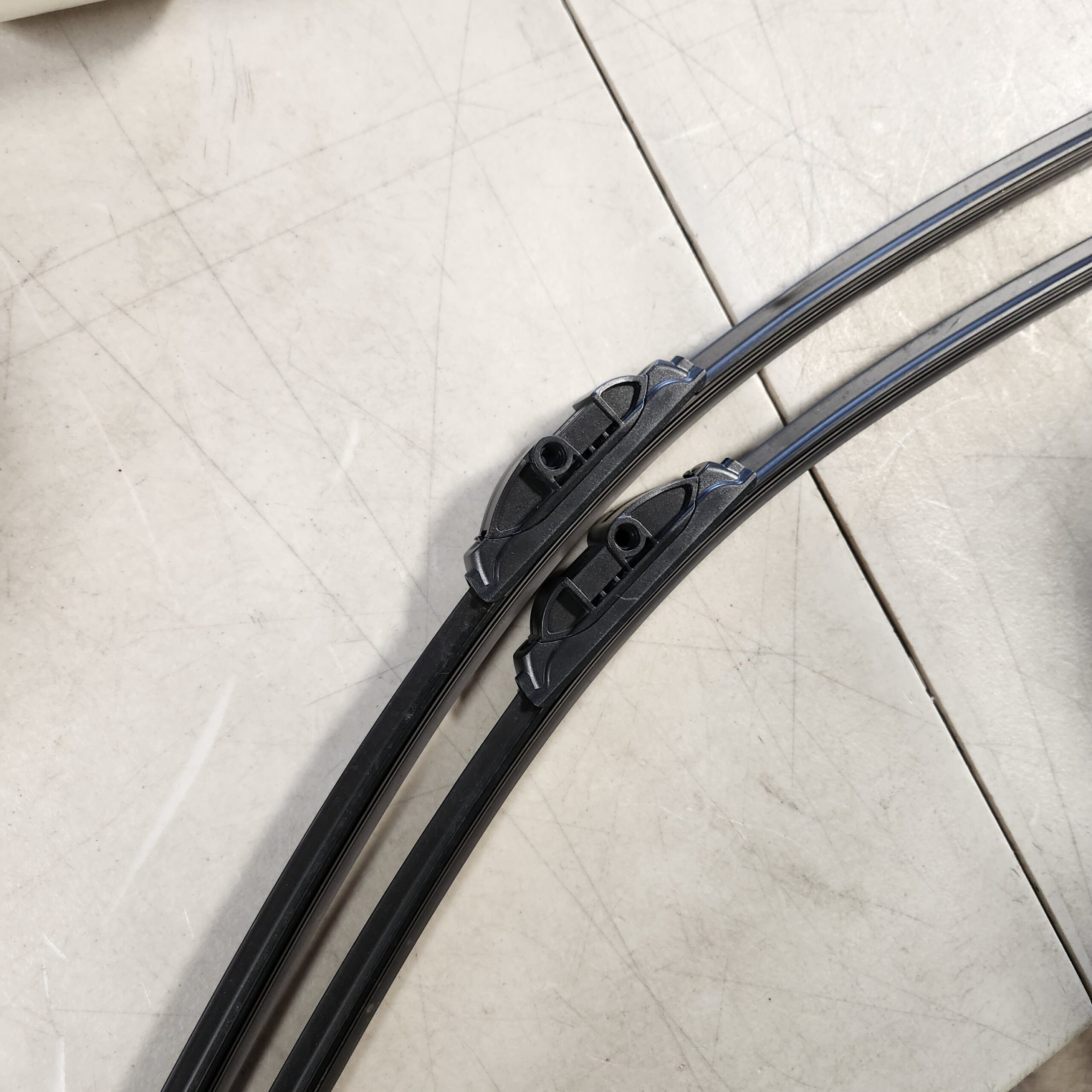 MOTIUM Perfect fit Windshield Wiper Blades,fit for Ford Mustang 2007