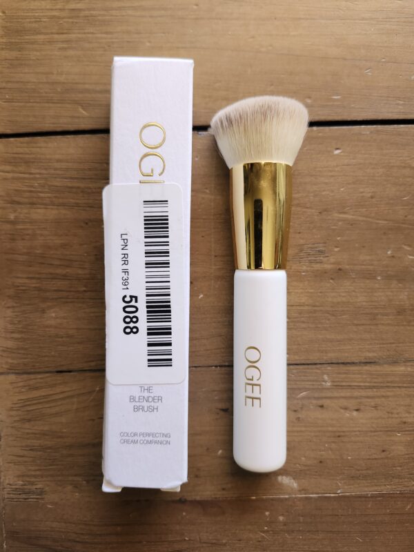 Ogee Blender Brush - Professional Quality Makeup Brush - Ultra-Soft Foundation Brush with Vegan Bristles for Flawless Makeup Application | EZ Auction