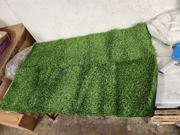 Artificial Grass Astroturf Rug 2.8 FT * 4 FT, Realistic Fake Grass Mat with Drainage, Indoor Outdoor Lawn Turf for Pets Dogs, Garden, Patio, Balcony, Backyard, Custom Size | EZ Auction