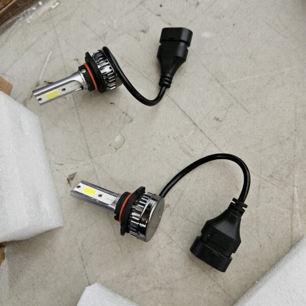 ANYHOW 9005 LED Headlight Fog Light Bulb White Low Beam High Power | EZ Auction