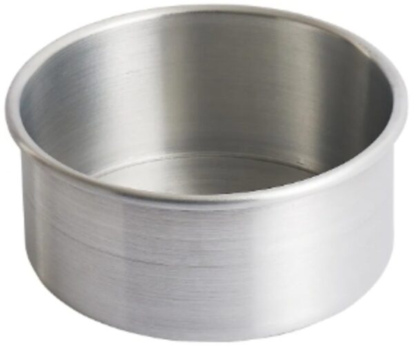 Wilton Heavy-Duty Round Aluminum Layer Cake Pan, 6" x 3" | EZ Auction