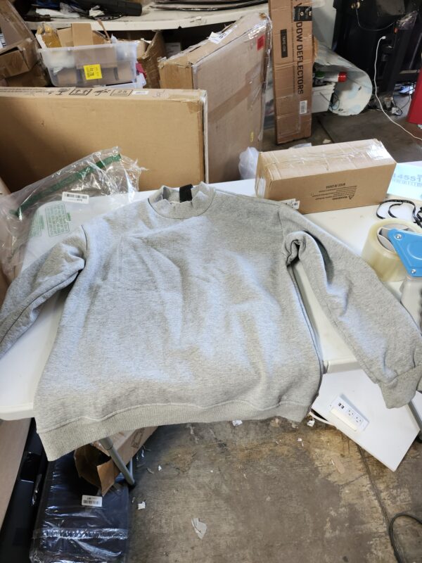 Size S, Soffe Big Boys' Crew Sweatshirt | EZ Auction