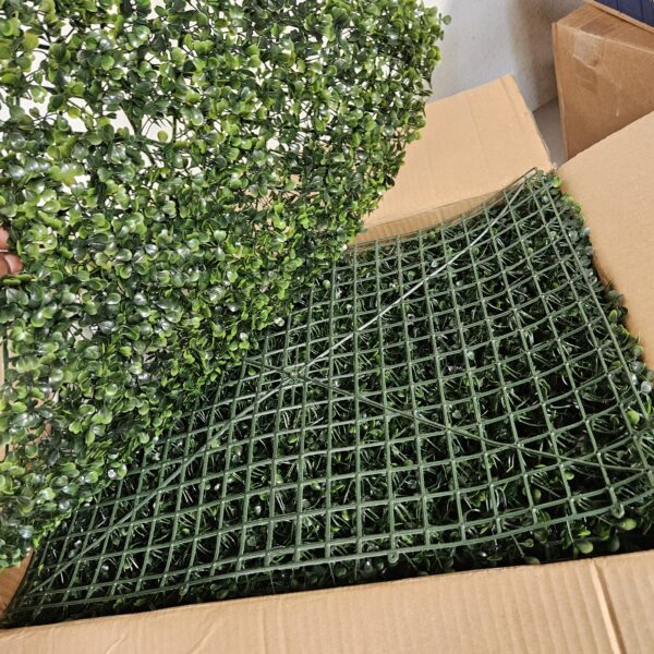 VEVOR 12PCS 24"x16" Grass Wall Panels for 32 SQ Feet, Boxwood Hedge Wall Panels,Artificial Grass Backdrop Wall 1.6", Privacy Hedge Screen UV Protected for Outdoor Indoor Garden Fence Backyard | EZ Auction