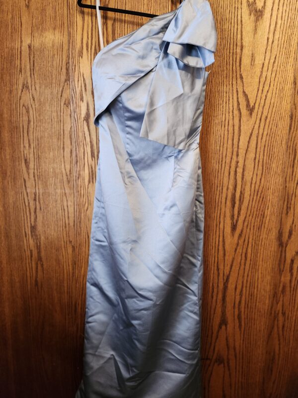 ***Size 10***Bonnie Gown in Ash Blue | EZ Auction