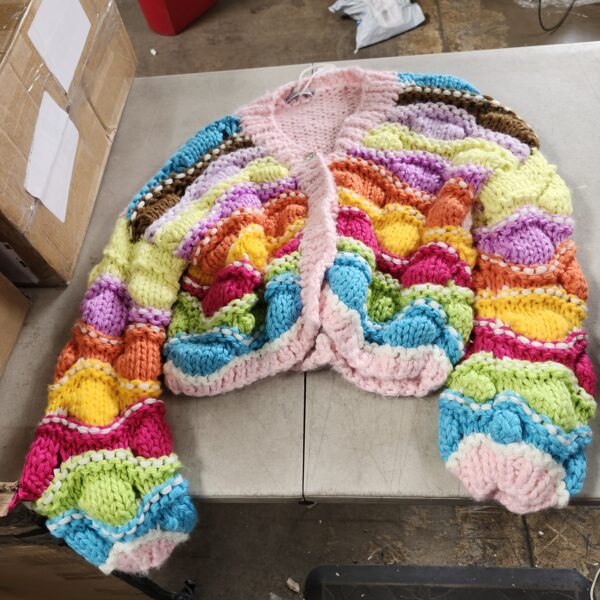 (SIEZE XS) LRYBSA Women's Wool Long Sleeve Knitwear Sweater Loose Short Jacket Pullover Jumper with Handmade Flowers | EZ Auction