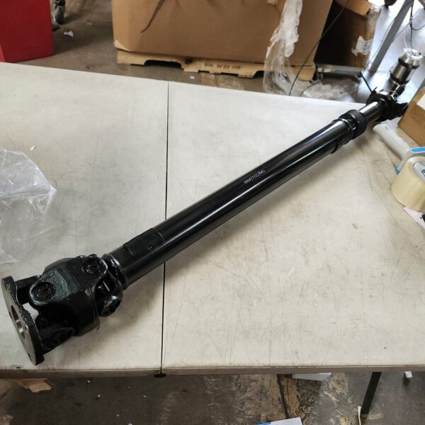 Evan Fischer Front Driveshaft Compatible With 2002-2004 Jeep Grand Cherokee With 33.50 inches Long Driveshaft | EZ Auction