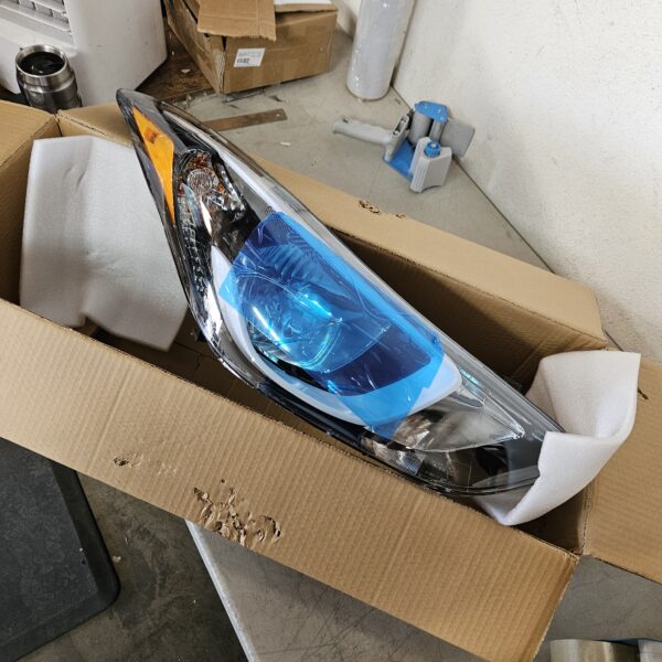 **** Hyundai Elantra 2014-2016*** CHUNILLE Right Headlight 921023Y500 HY2503187 Passenger Side Headlamp Assembly Front R Headlight For Hyundai Elantra 2014-2016 Black (Right) | EZ Auction