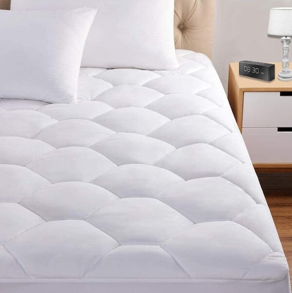 Queen Mattress Pad, 8-21" Deep Pocket Protector Ultra Soft Quilted Fitted Topper Cover Fit for Dorm Home Hotel -White | EZ Auction