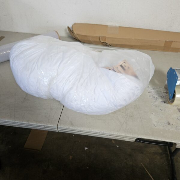 *** USED *** *** ONLY ONE *** EIUE Hotel Collection Bed Pillows for Sleeping ,20 x 30 Inches | EZ Auction