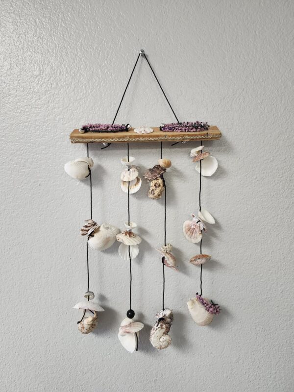 ***PICTURE FOR REFERENCE***ARTISONAL HAND MADE SEASHELL WIND CHIMES | EZ Auction