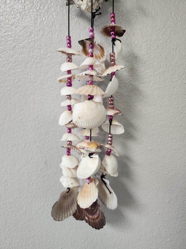 ***PICTURE FOR REFERENCE***ARTISONAL HAND MADE SEASHELL WIND CHIMES | EZ Auction