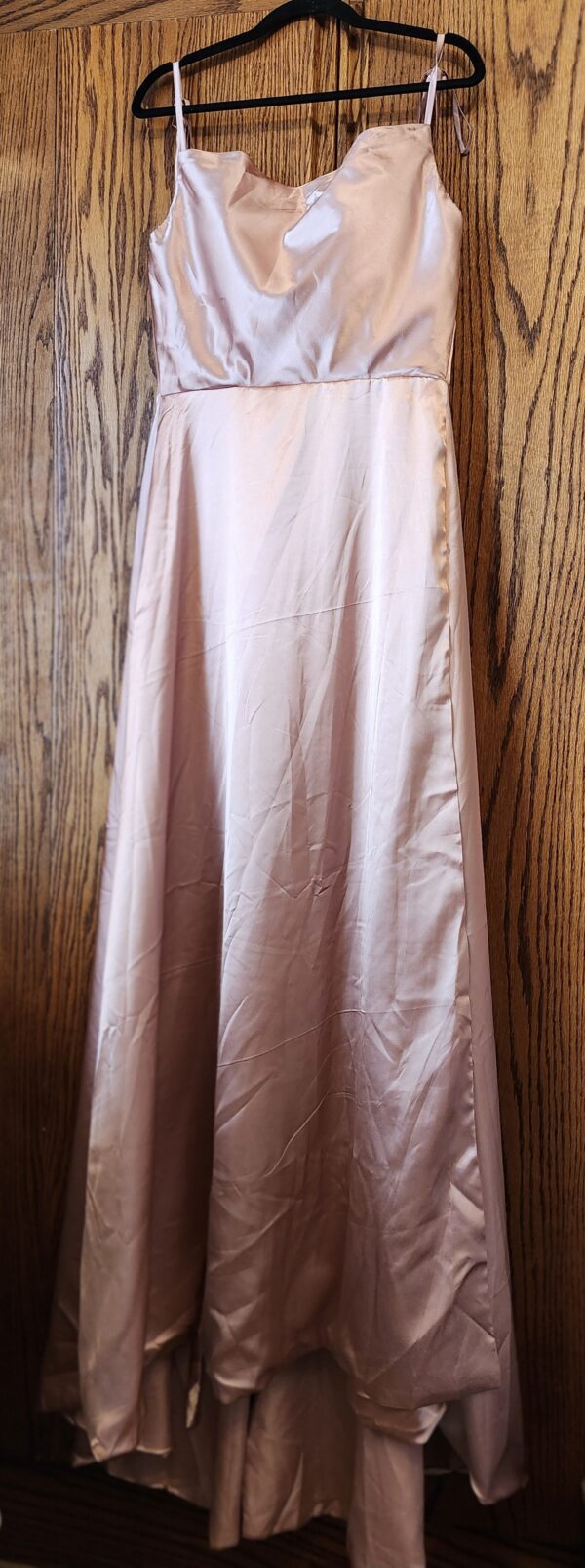 ***Size Small-Medium***B. Darlin Womens Juniors Satin Pleated Evening Dress Tan 5/6 | EZ Auction