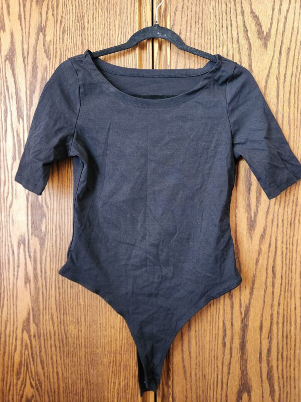 ***Size Large***Verdusa Women's Basic Short Sleeve Scoop Neck Jumpsuits Leotard Bodysuit Shirts | EZ Auction