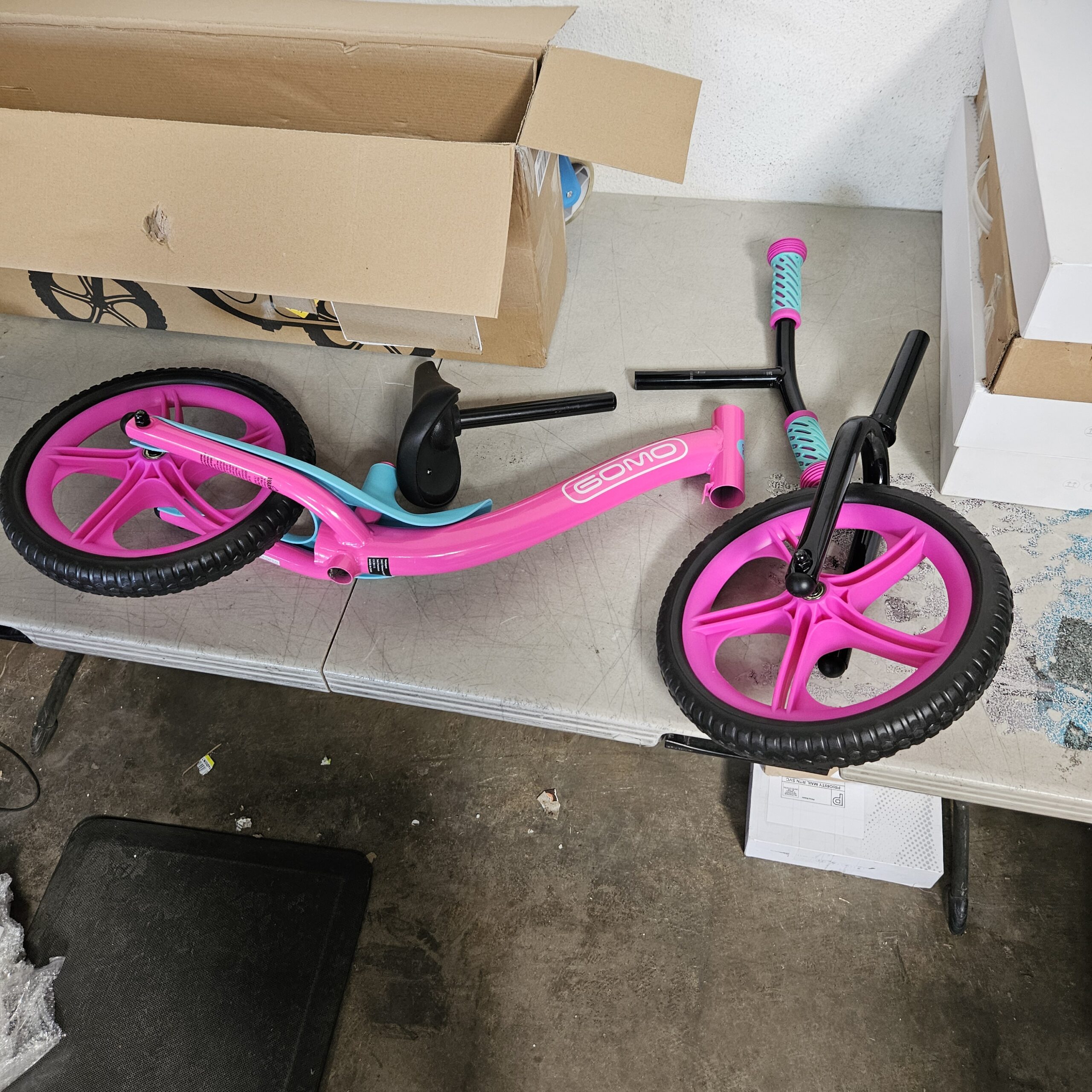 GOMO 12" Kids' Balance Bike EZ Auction