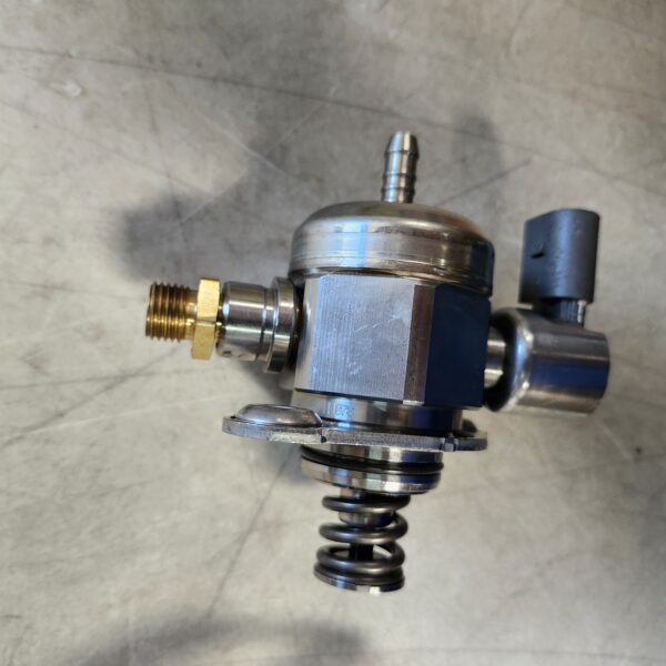DAYSYORE 06A127026A 06A127026B High Pressure Fuel Pump Fits for Jetta Passat Golf Beetle 1.8T 2.0T Engine Fuel Pump Automotive Parts, With 3 Month Warranty | EZ Auction
