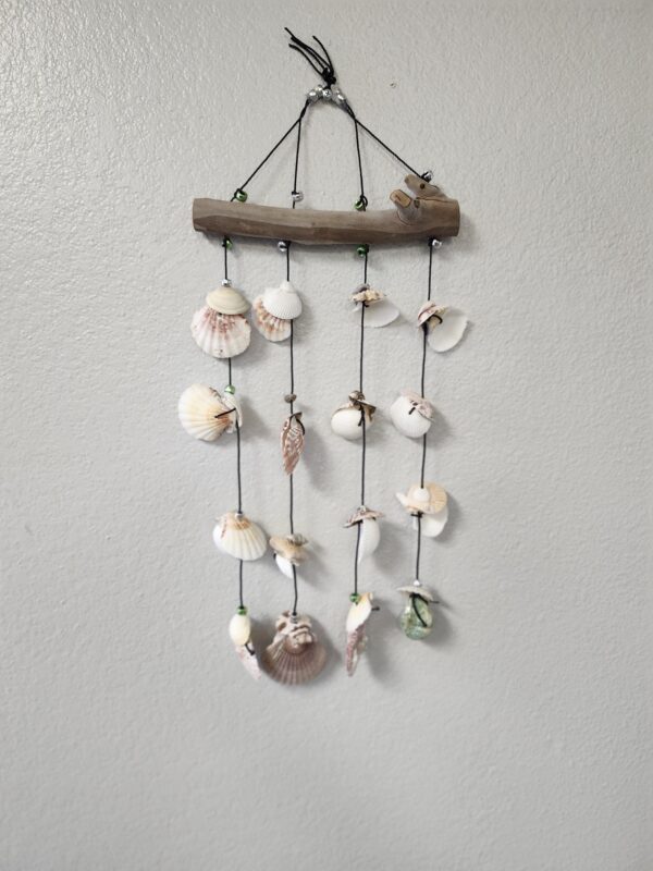 ***PICTURE FOR REFERENCE***ARTISINAL HANDMADE IMPORTED WINDCHIMES MADE WITH REAL SEA SHELLS | EZ Auction