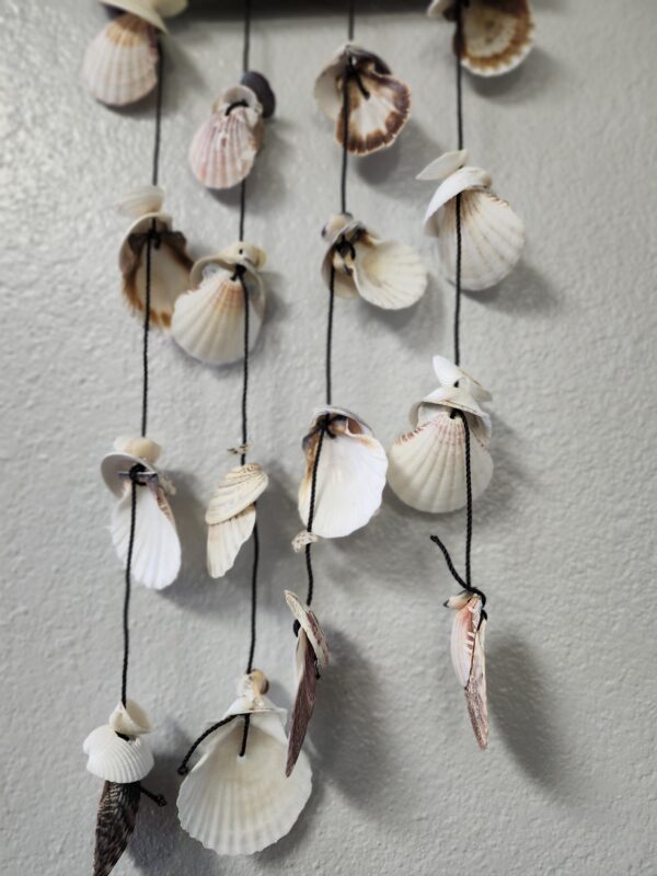 ***PICTURE FOR REFERENCE***ARTISINAL HANDMADE IMPORTED WINDCHIMES MADE WITH REAL SEA SHELLS | EZ Auction