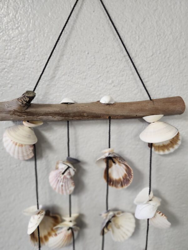 ***PICTURE FOR REFERENCE***ARTISINAL HANDMADE IMPORTED WINDCHIMES MADE WITH REAL SEA SHELLS | EZ Auction