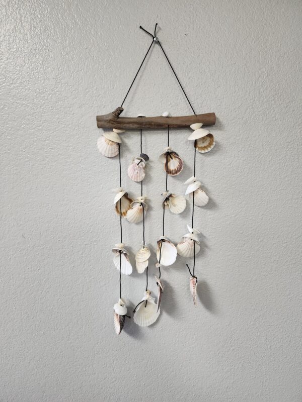 ***PICTURE FOR REFERENCE***ARTISINAL HANDMADE IMPORTED WINDCHIMES MADE WITH REAL SEA SHELLS | EZ Auction