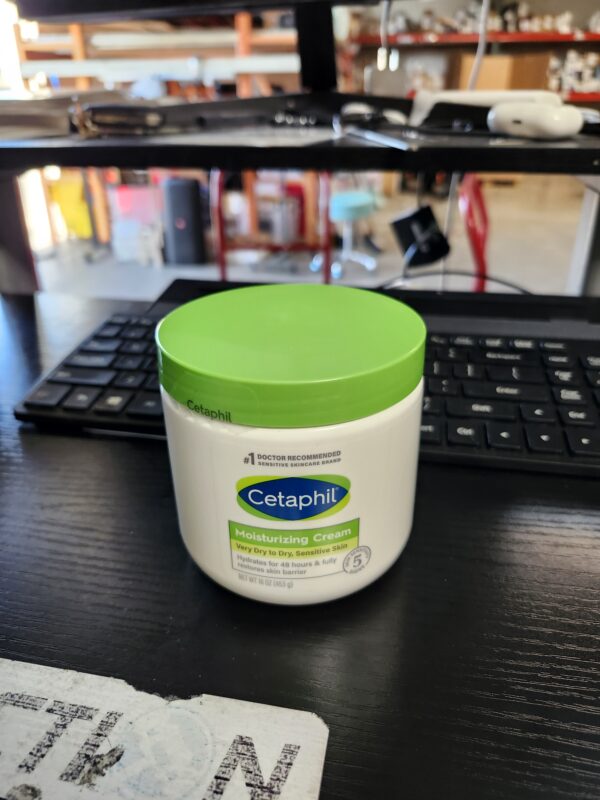 Cetaphil Moisturizing Cream for Very Dry/Sensitive Skin, Fragrance Free 16 oz | EZ Auction