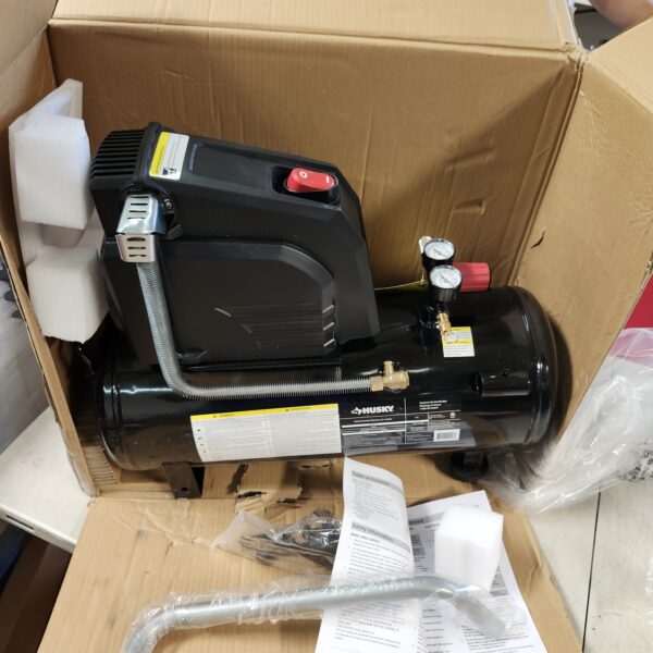 Husky Husky 8 Gallon 150PSI Hotdog Air Compressor | EZ Auction