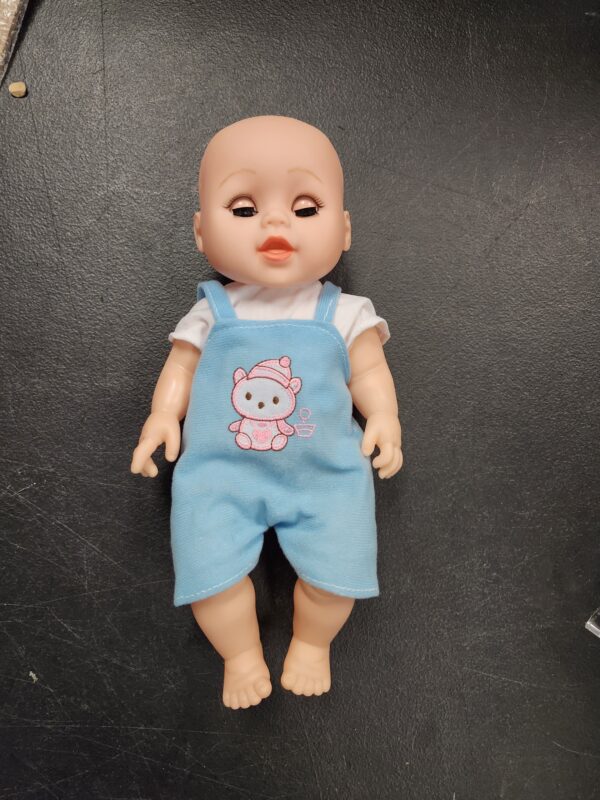 *** NO HAT INCLUDED PICTURE FOR REFERENCE***10'' Reborn Baby Doll Vinyl Collection Relistic Toys for Child or Girl Friend Gift | EZ Auction
