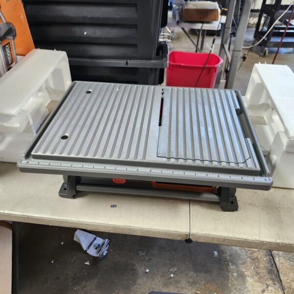 RIDGID 6.5-Amp 7 in. Blade Corded Table Top Wet Tile Saw | EZ Auction