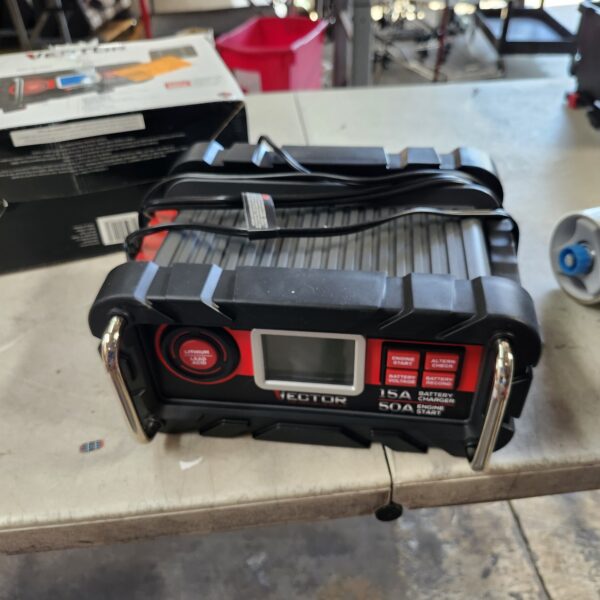 VECTOR 15 Amp Automatic 12V Battery Charger with 50 Amp Engine Start and Alternator Check | EZ Auction